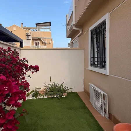 Cozy Semesterbostad Torrevieja
