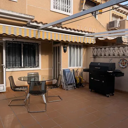 Cozy Semesterbostad Torrevieja